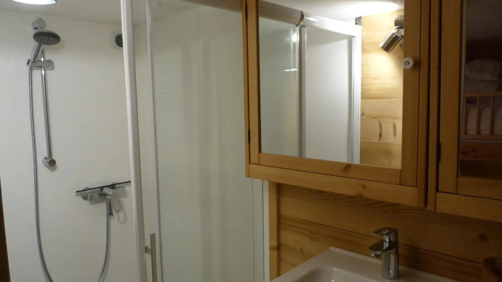 Duplex Renove A Charmettoger Avec Balcon, Proche Pistes, Pour 4 Personnes - Fr-1-411-804 Appartement Bourg-Saint-Maurice Frankrijk